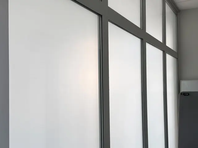Matēta plēve augstam stiklojumam